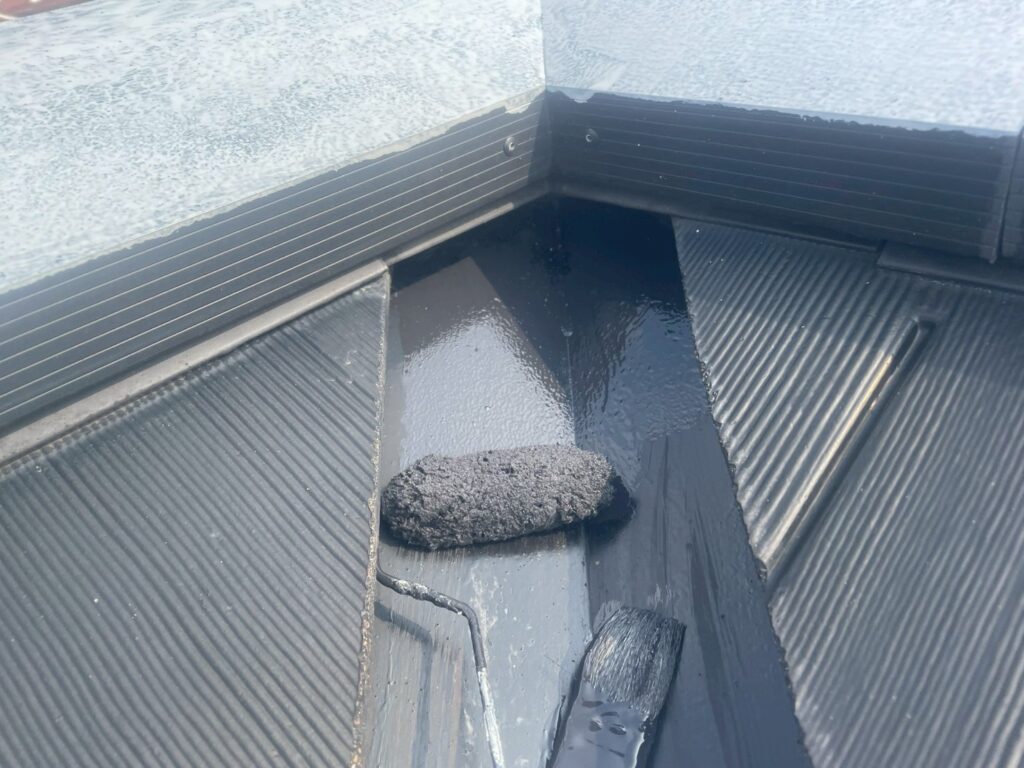 屋根板金部仕上げ１回目